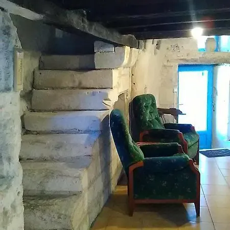 Ou D'hote Troglodyte Protection C-19 * Beaumont